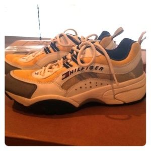 Vintage Tommy Hilfiger Women's Athletic Shoes